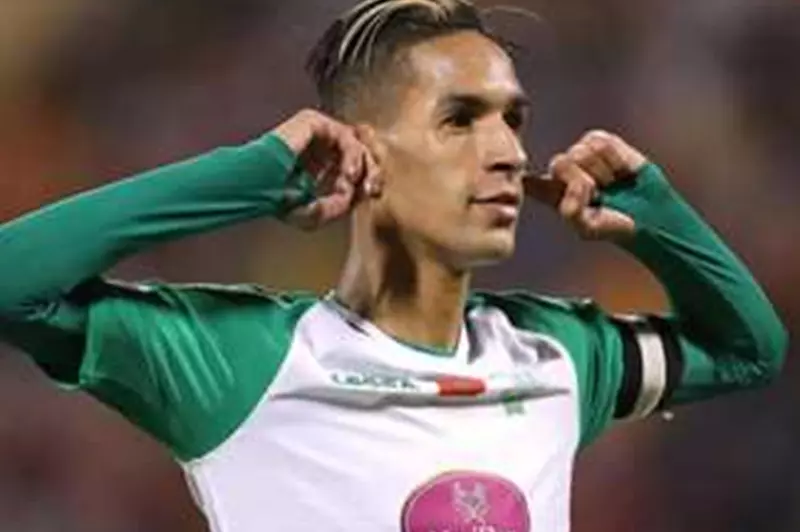 الرجاء المغربي يعلن عودة بانون بعد غياب خمس سنوات