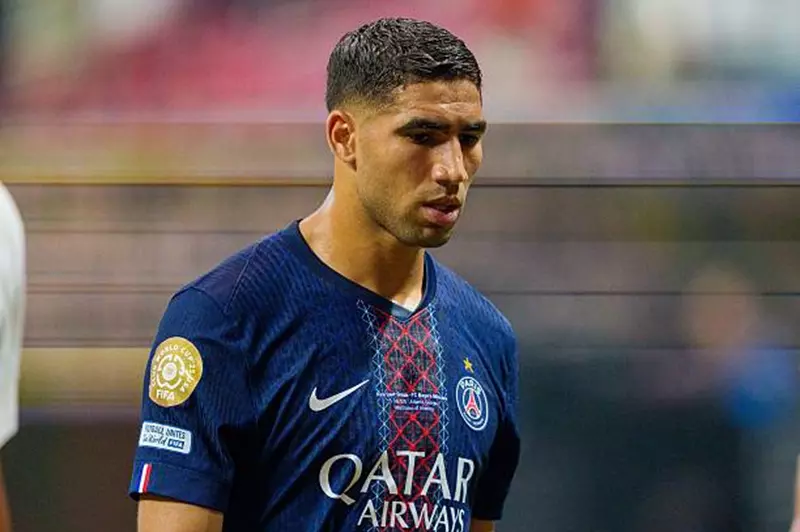 باريس سان جيرمان يمنح حكيمي راحة قبل المواجهات الحاسمة